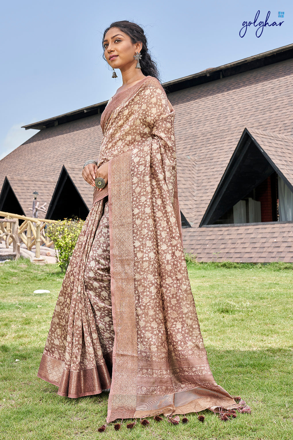 Duster Buster (Saree)