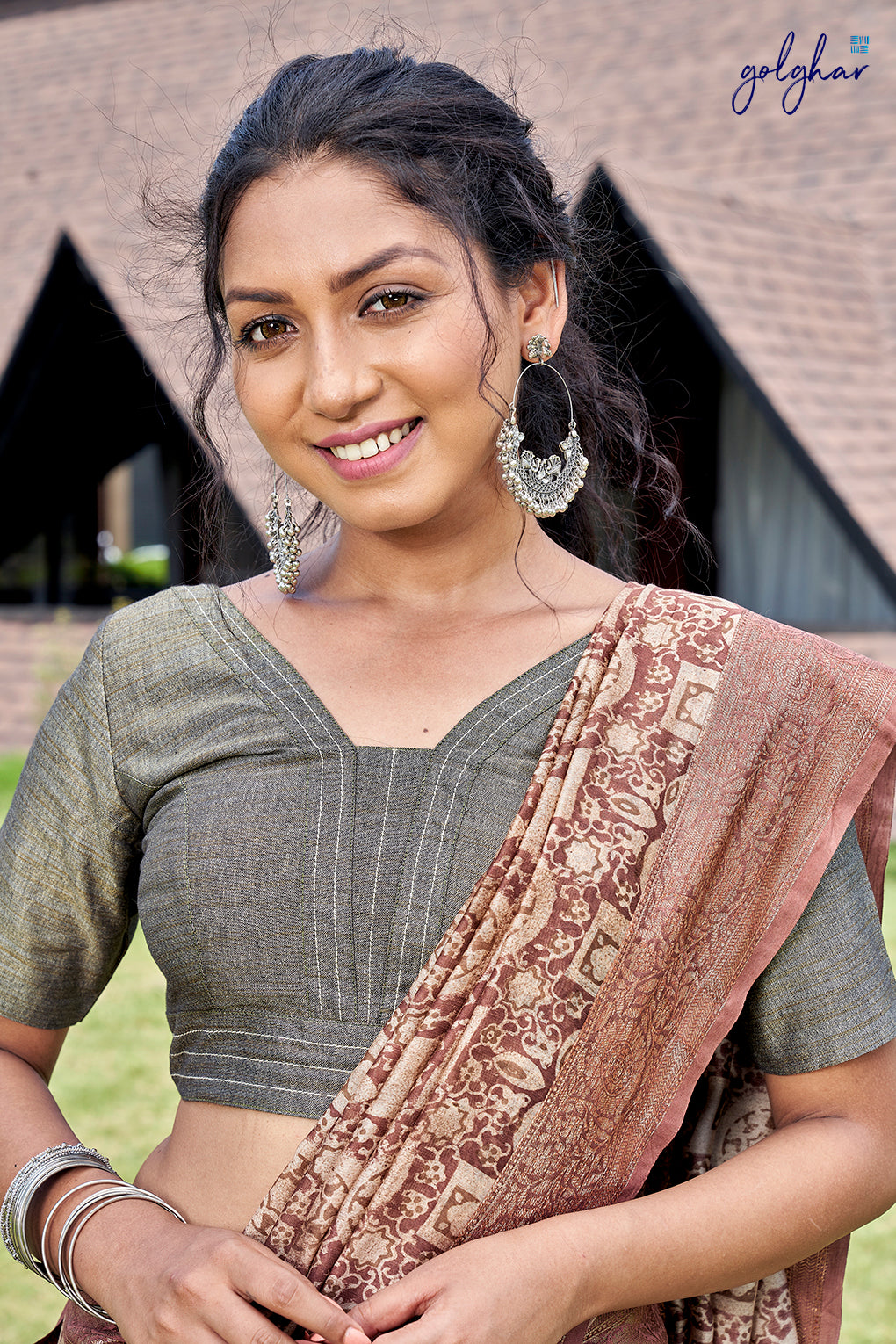 Dust Jacket (Saree)