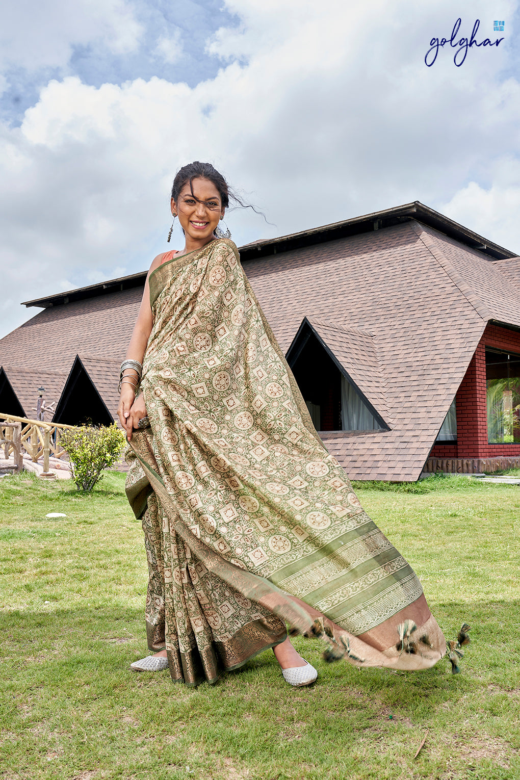 Dusty Miller (Saree)