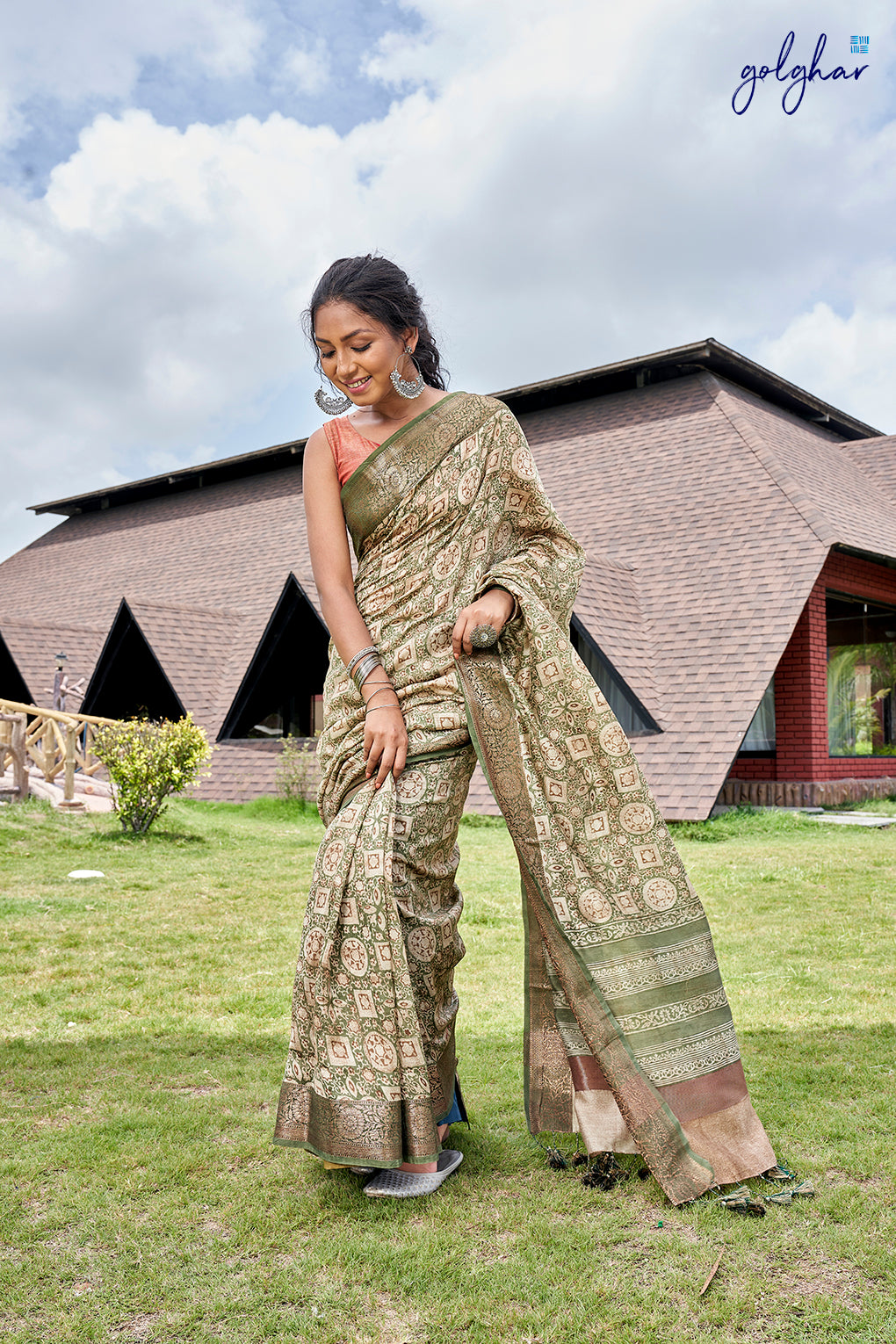 Dusty Miller (Saree)