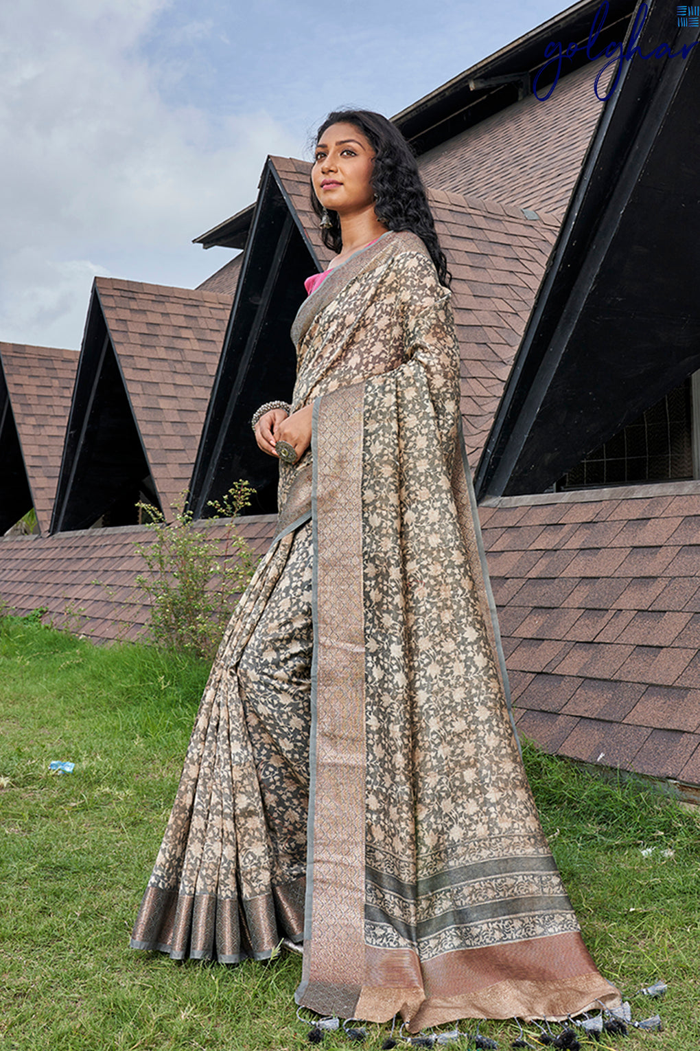 Dusty Blizzard (Saree)