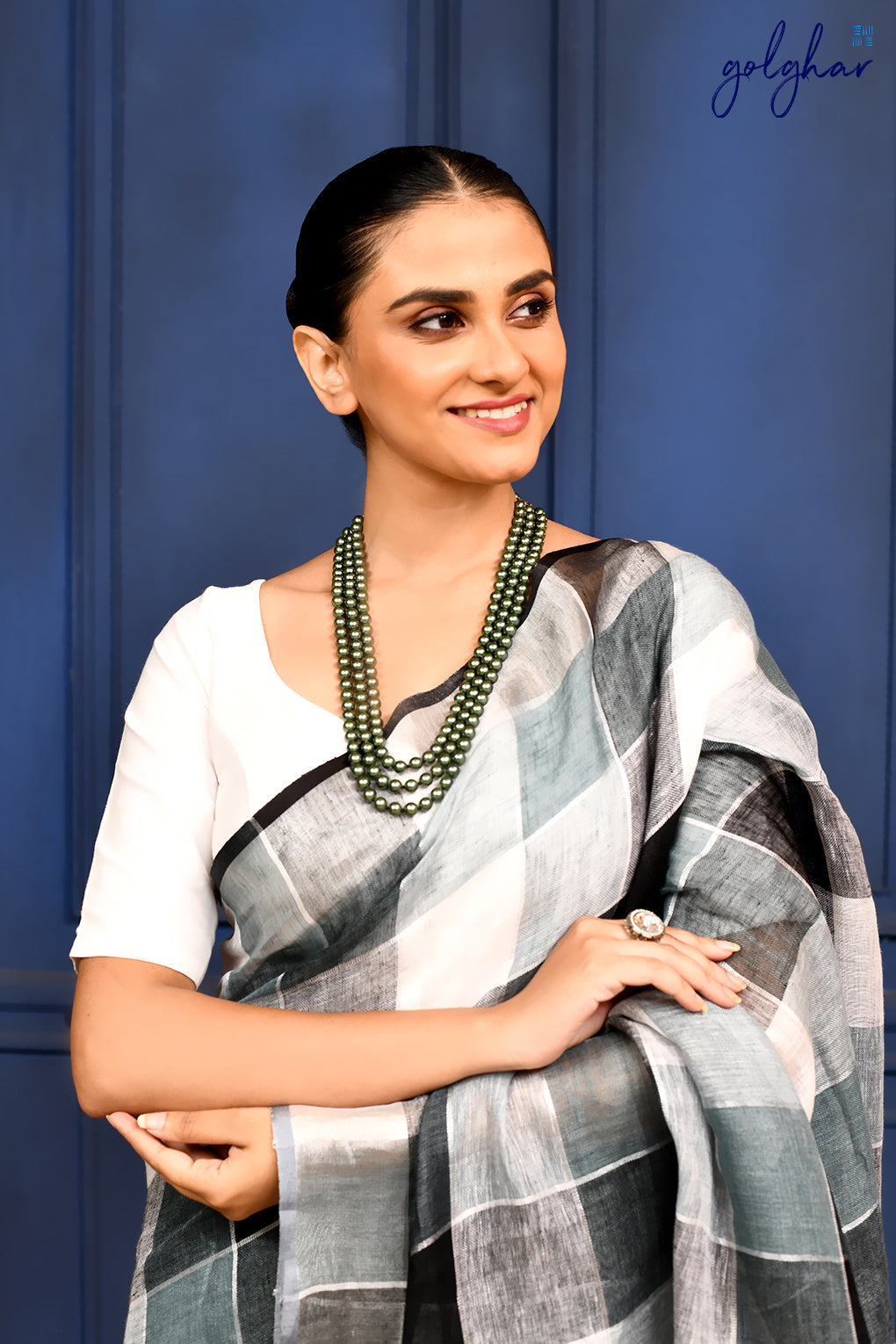 Shadow Grid (Saree)