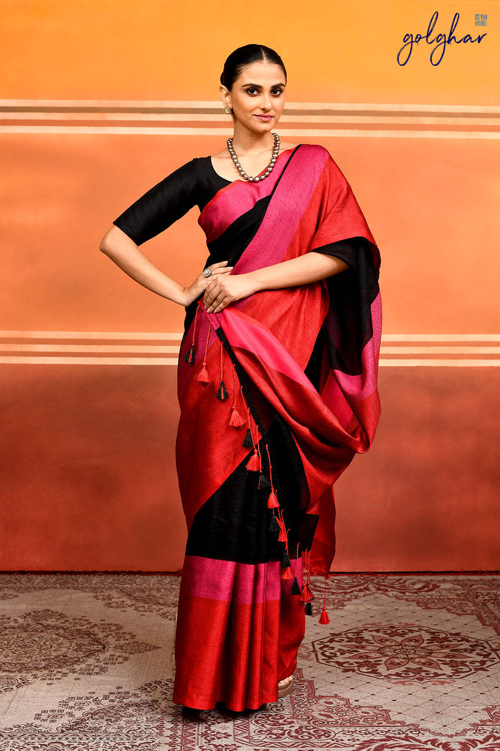 Dark Romance (Saree)