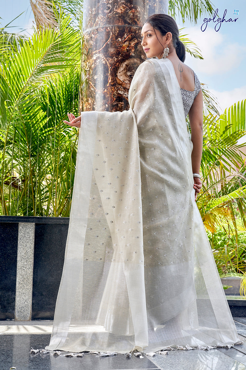 Misty Mist (Saree)
