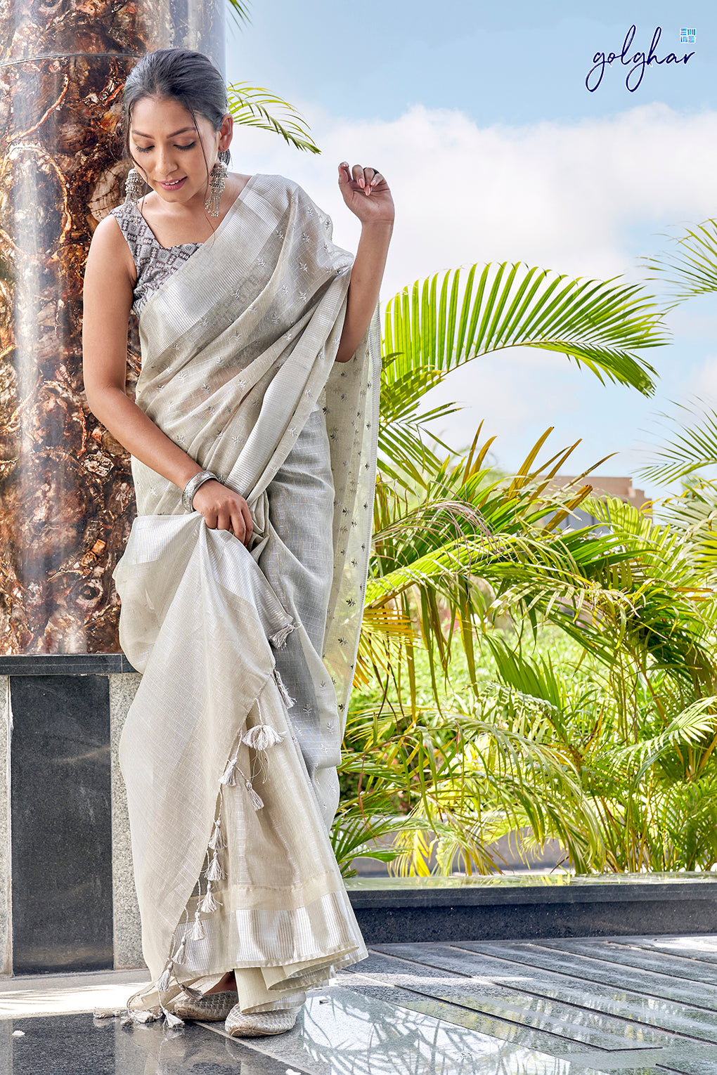 Misty Mist (Saree)