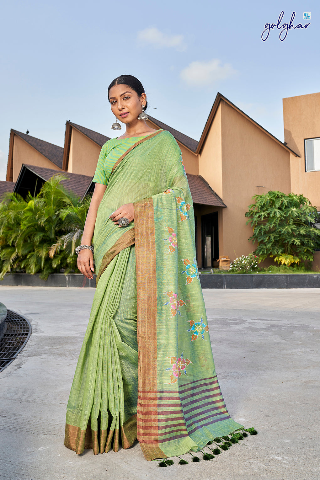 Fascinating Green (Saree)