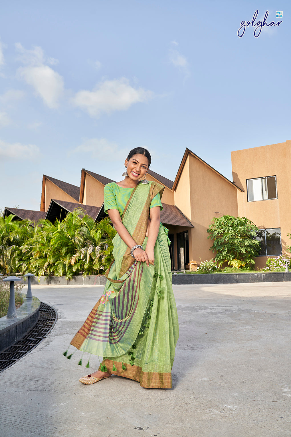 Fascinating Green (Saree)
