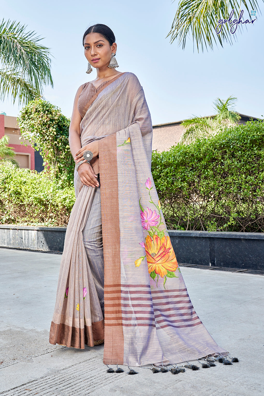 Adoring Grey (Saree)