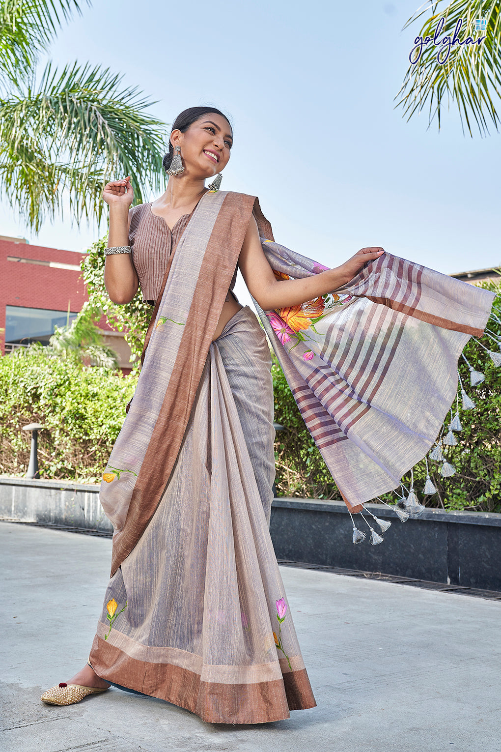 Adoring Grey (Saree)
