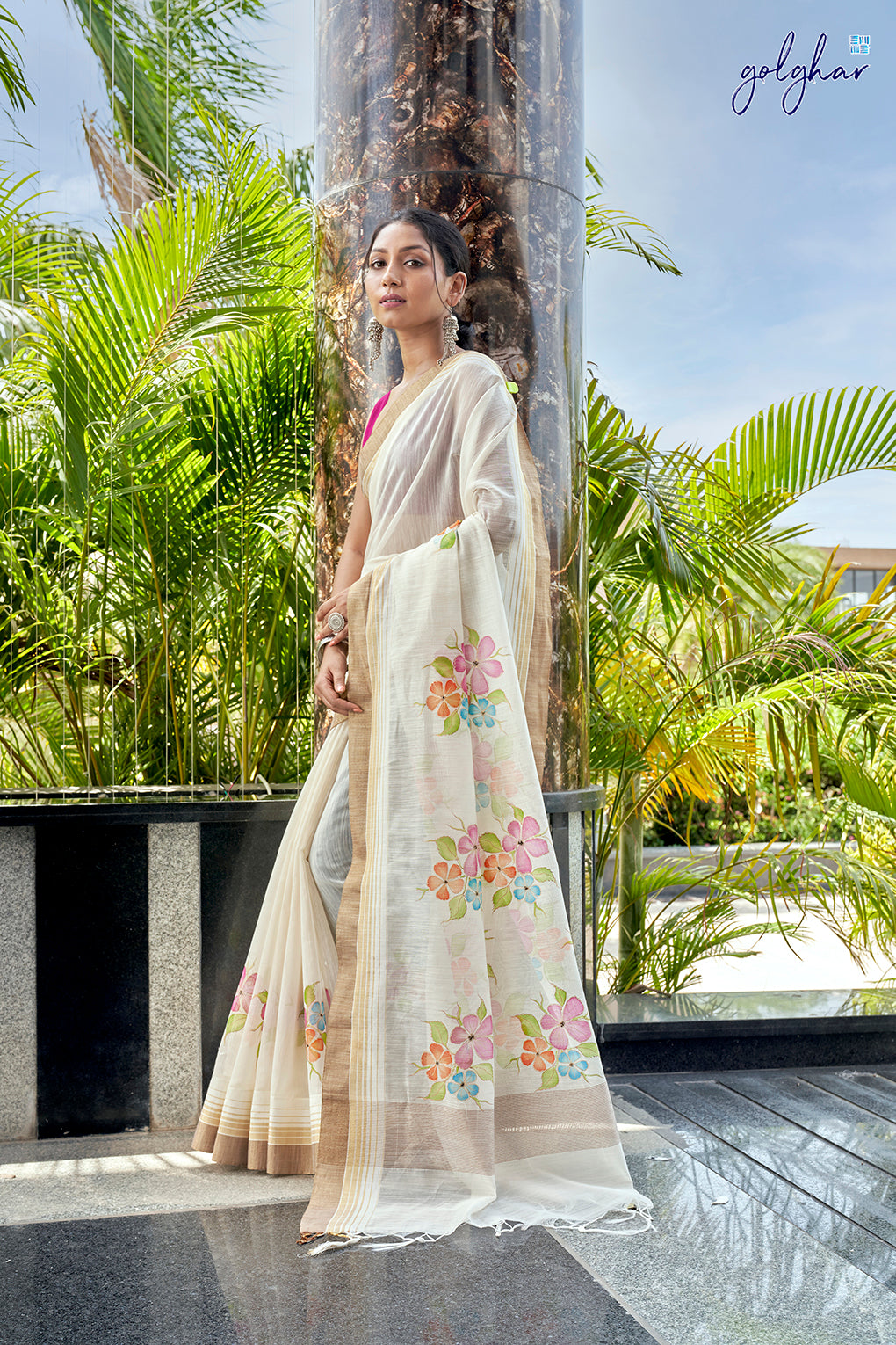 Essence (Saree)