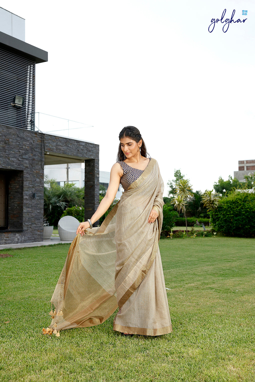 Contour & Bronze (Saree)
