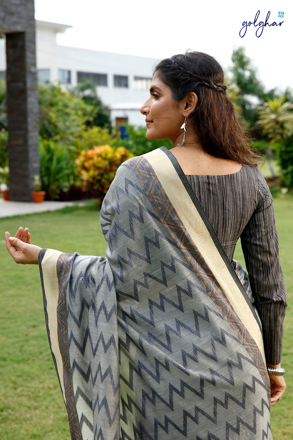 Monochrome Scribble (Saree)