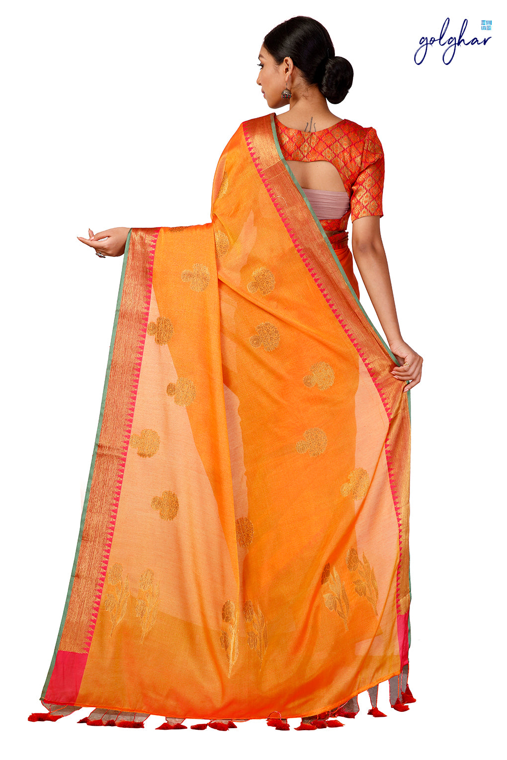 Tango Fanatic (Saree)