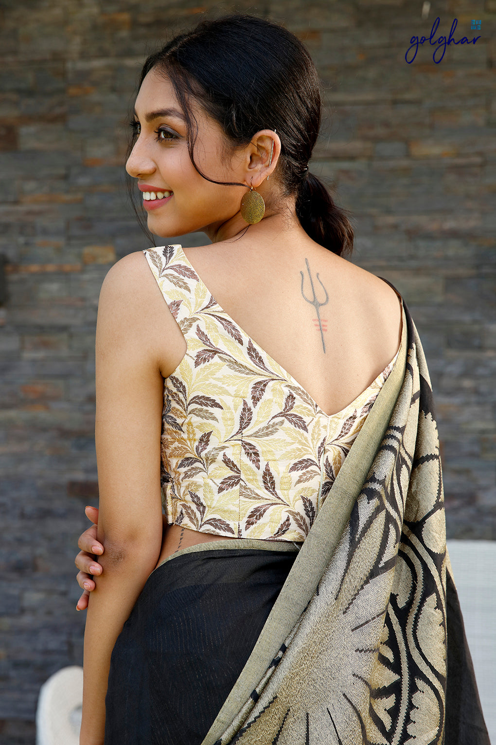 Bold is Gold (Blouse)