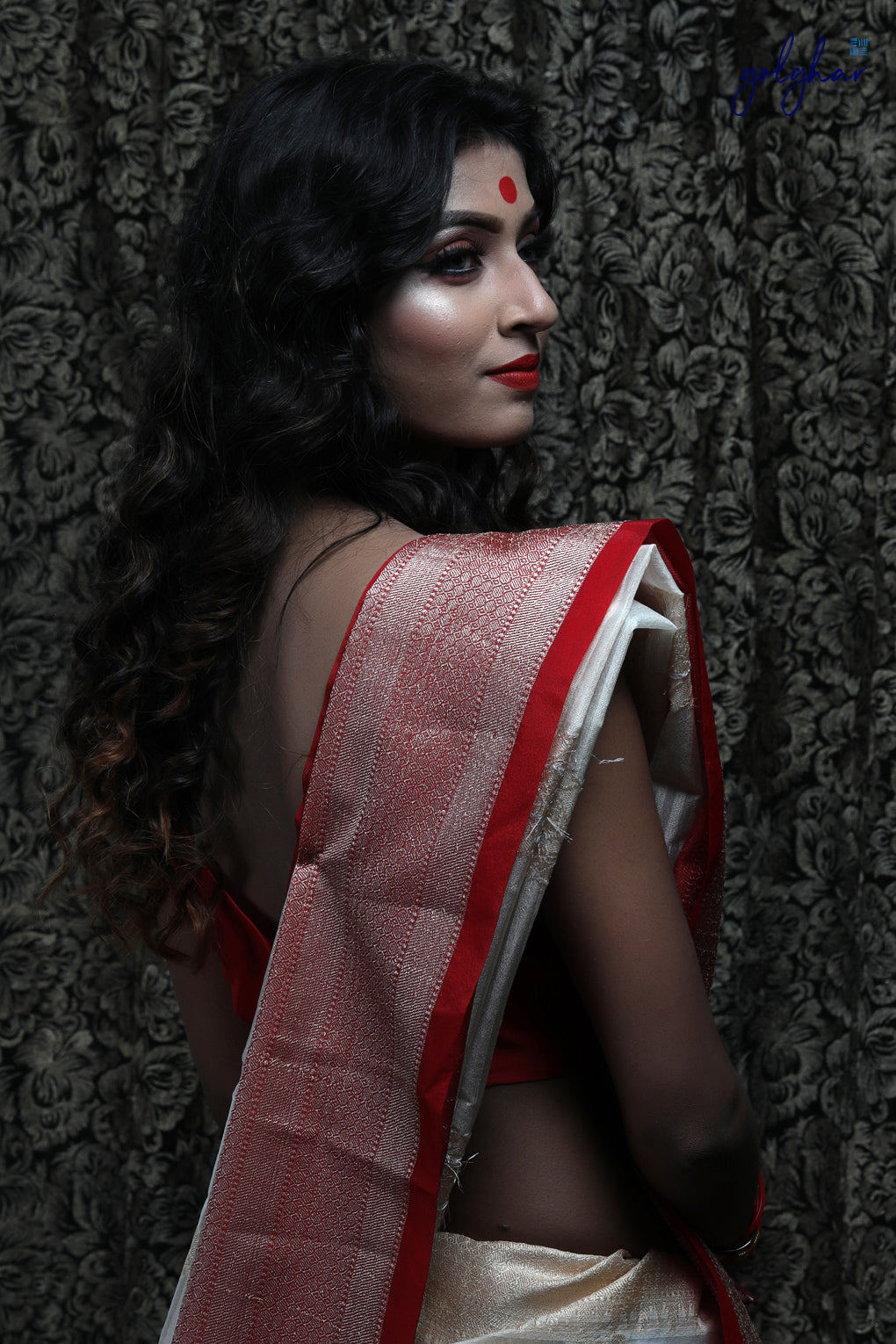 Aparna (Saree)