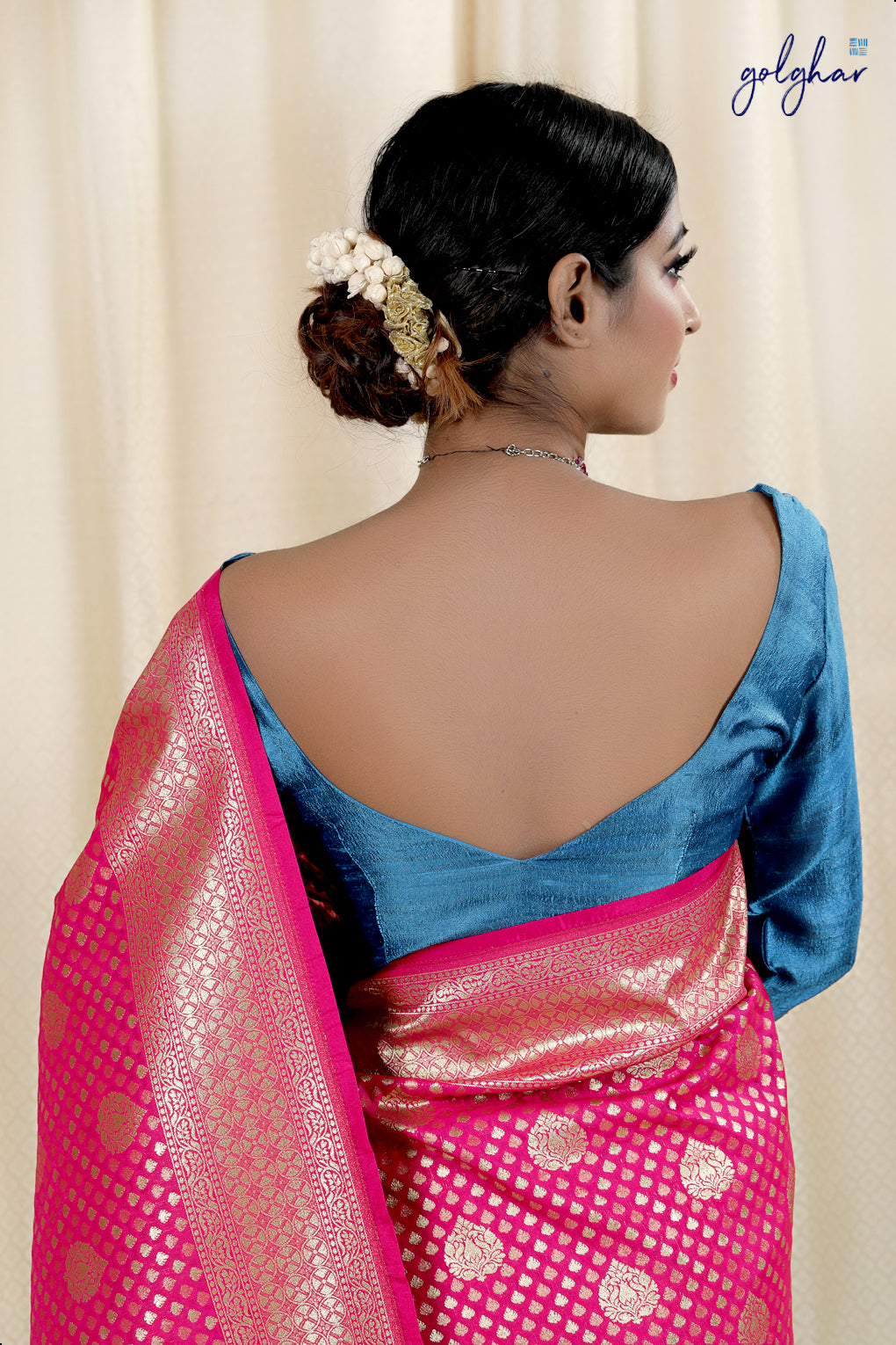 Fuchsia Flutter (Saree)