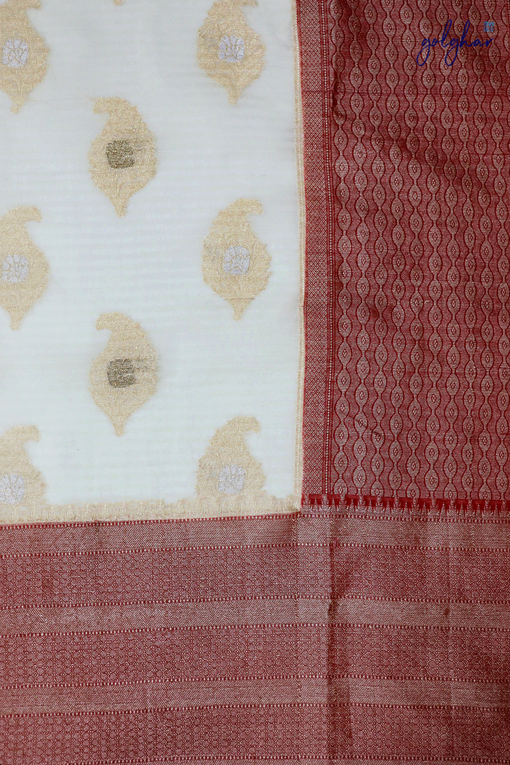 Aparna (Saree)