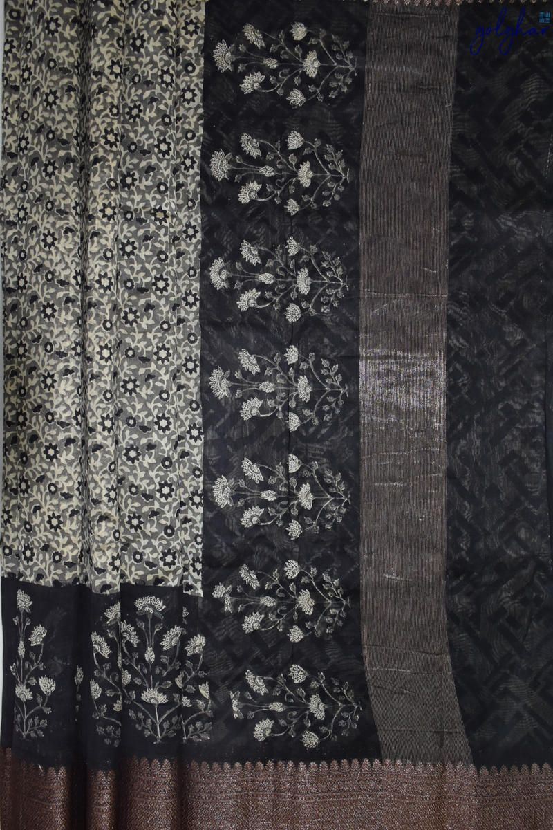 Midnight Veil (Saree)