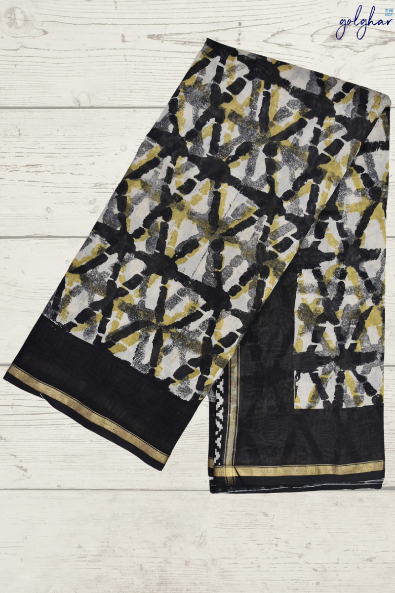 Black Beauty (Saree)