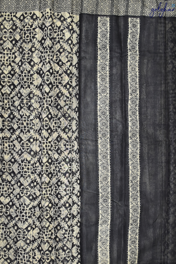 Black Orchid (Saree)