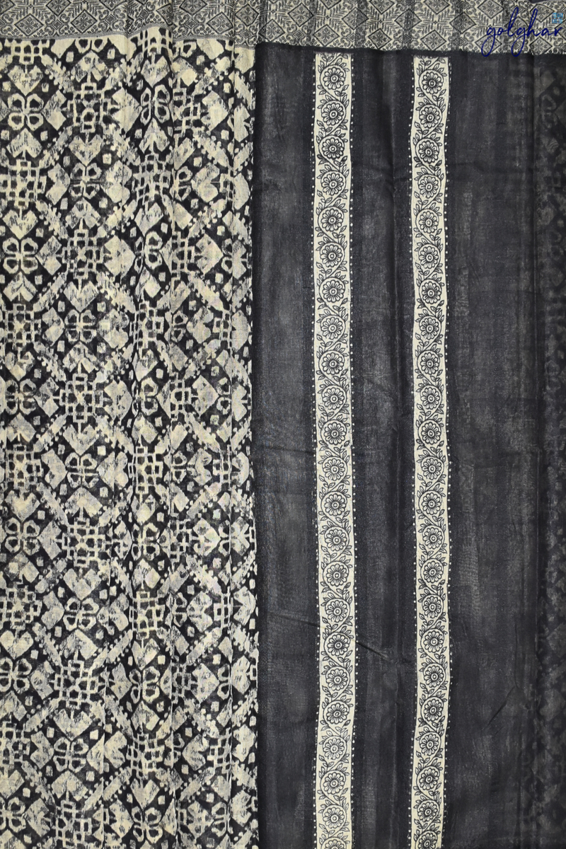 Black Orchid (Saree)