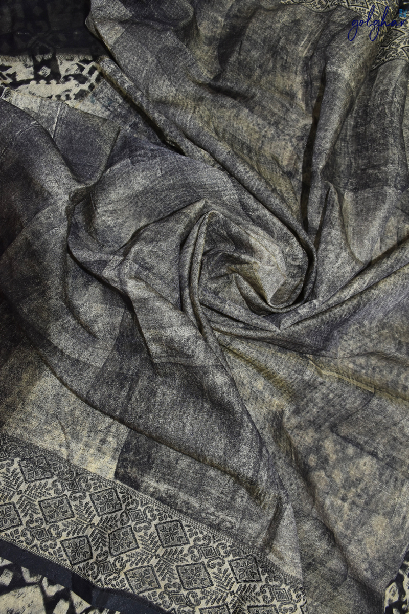 Black Orchid (Saree)