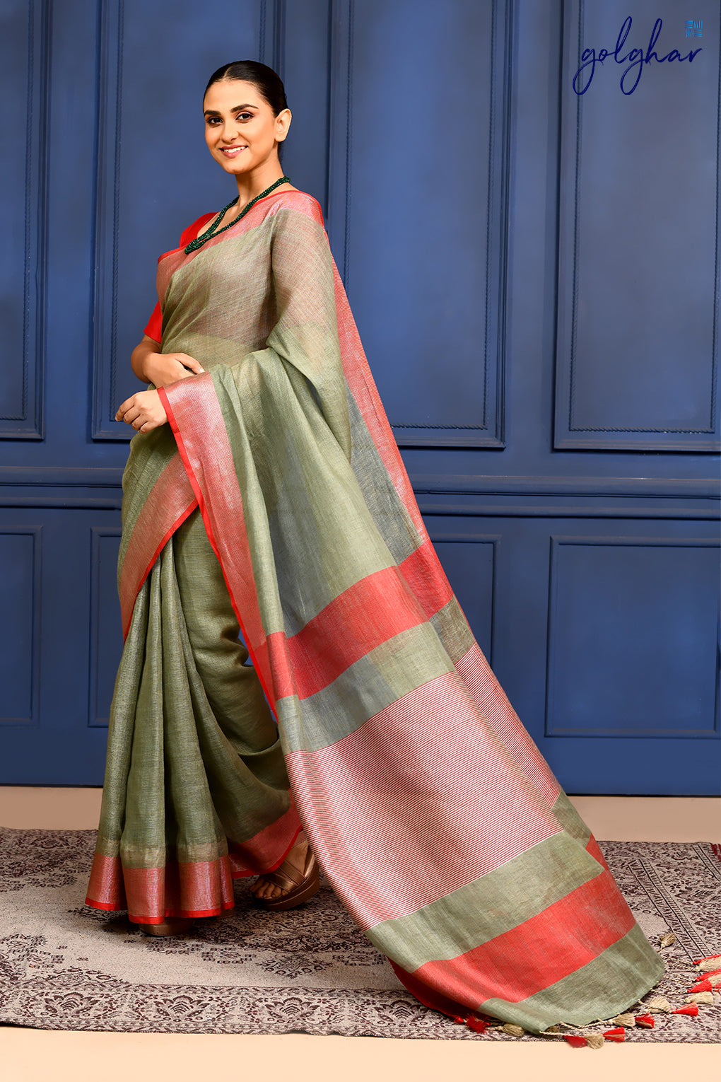 Red Horizon (Saree)