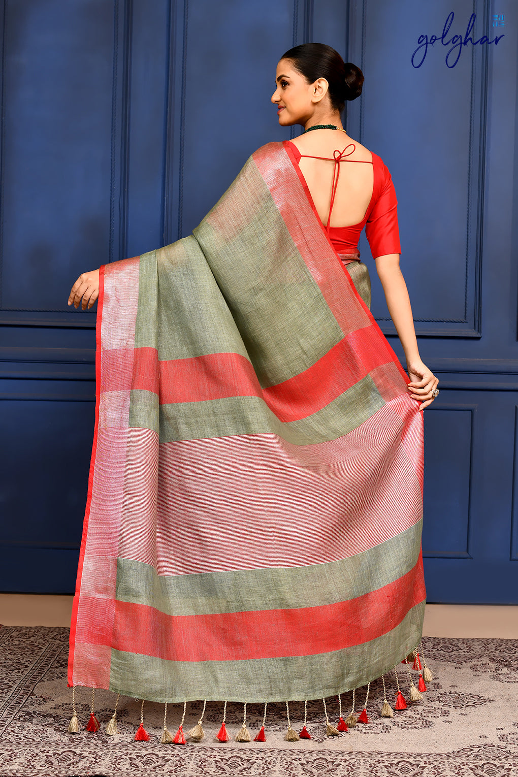 Red Horizon (Saree)