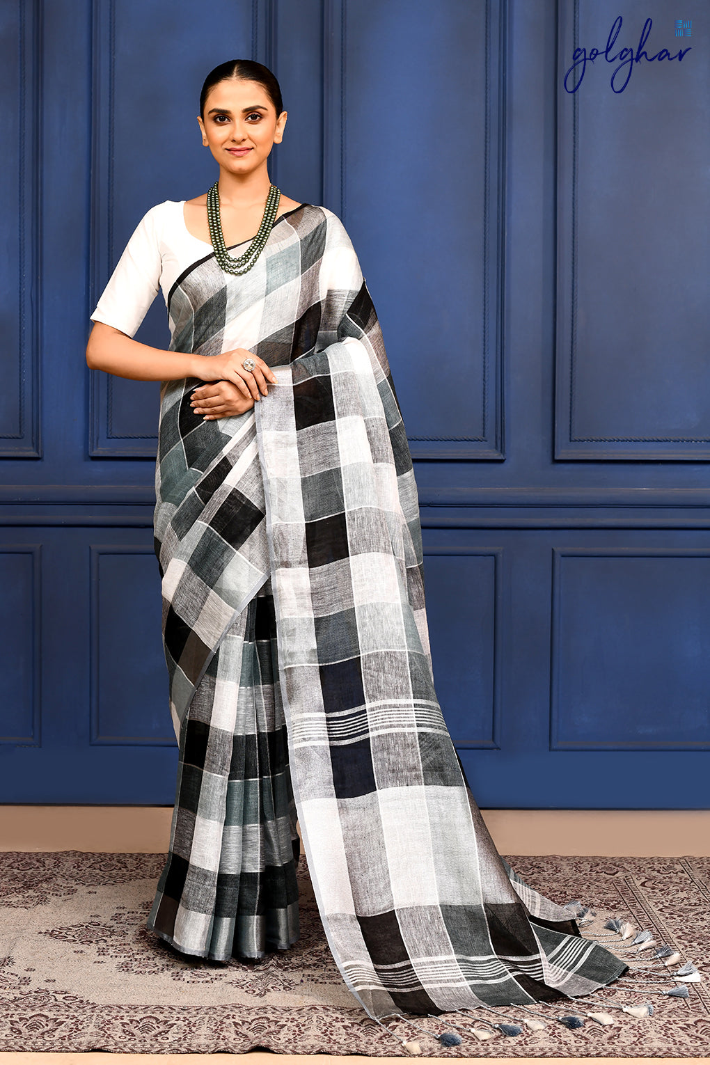 Shadow Grid (Saree)