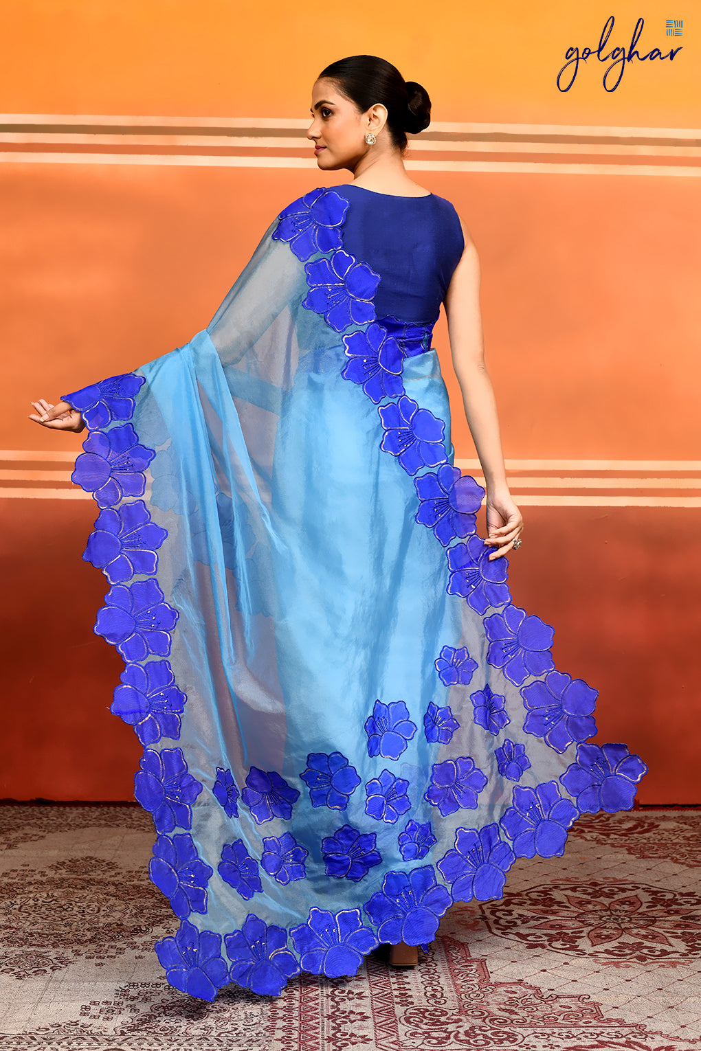 Petals in Sky (Saree)