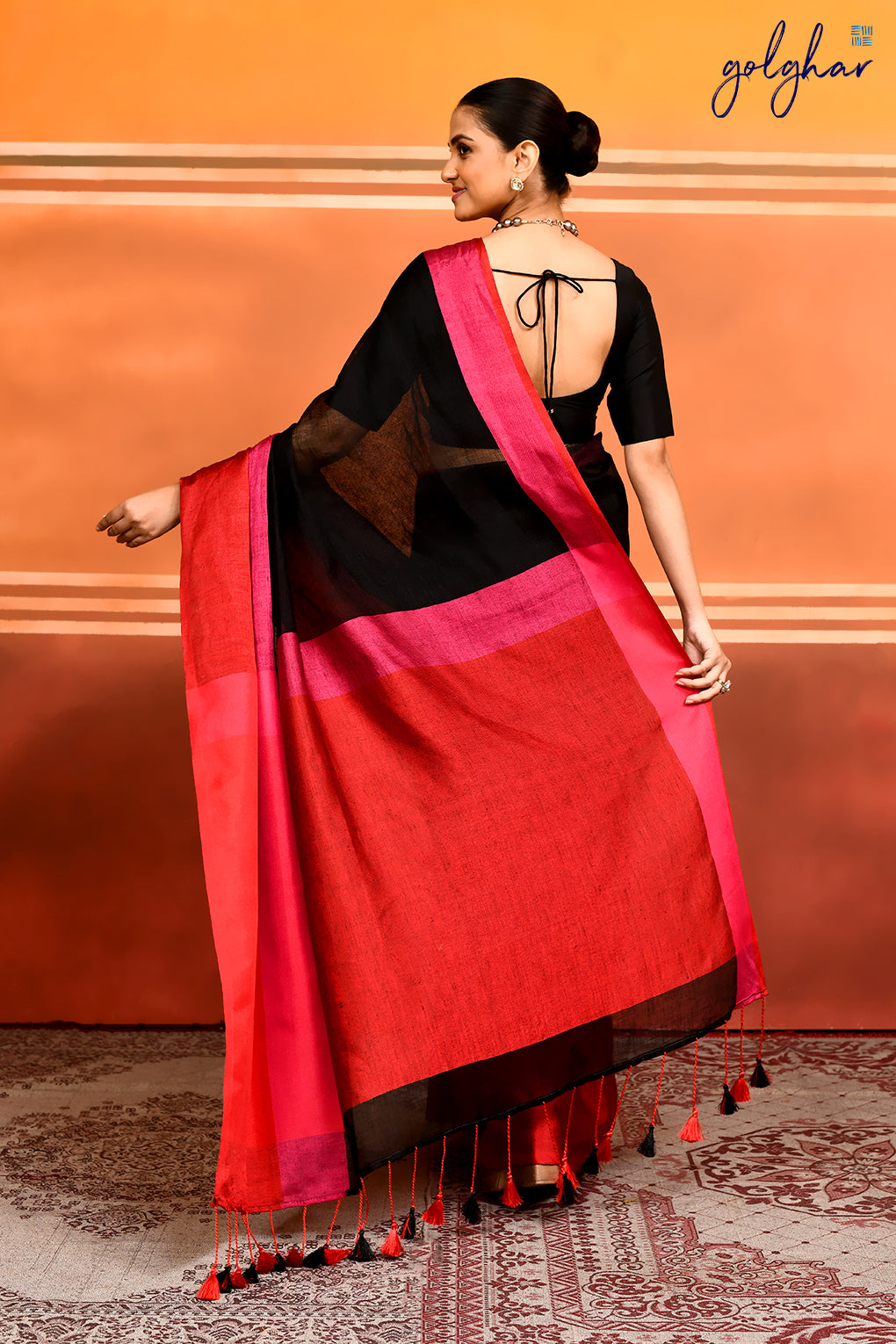 Dark Romance (Saree)