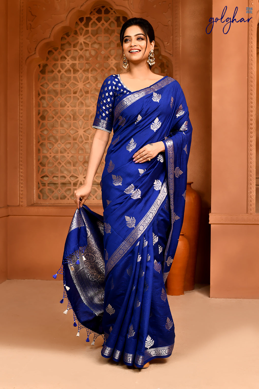 Chiniya Neelam (Saree)