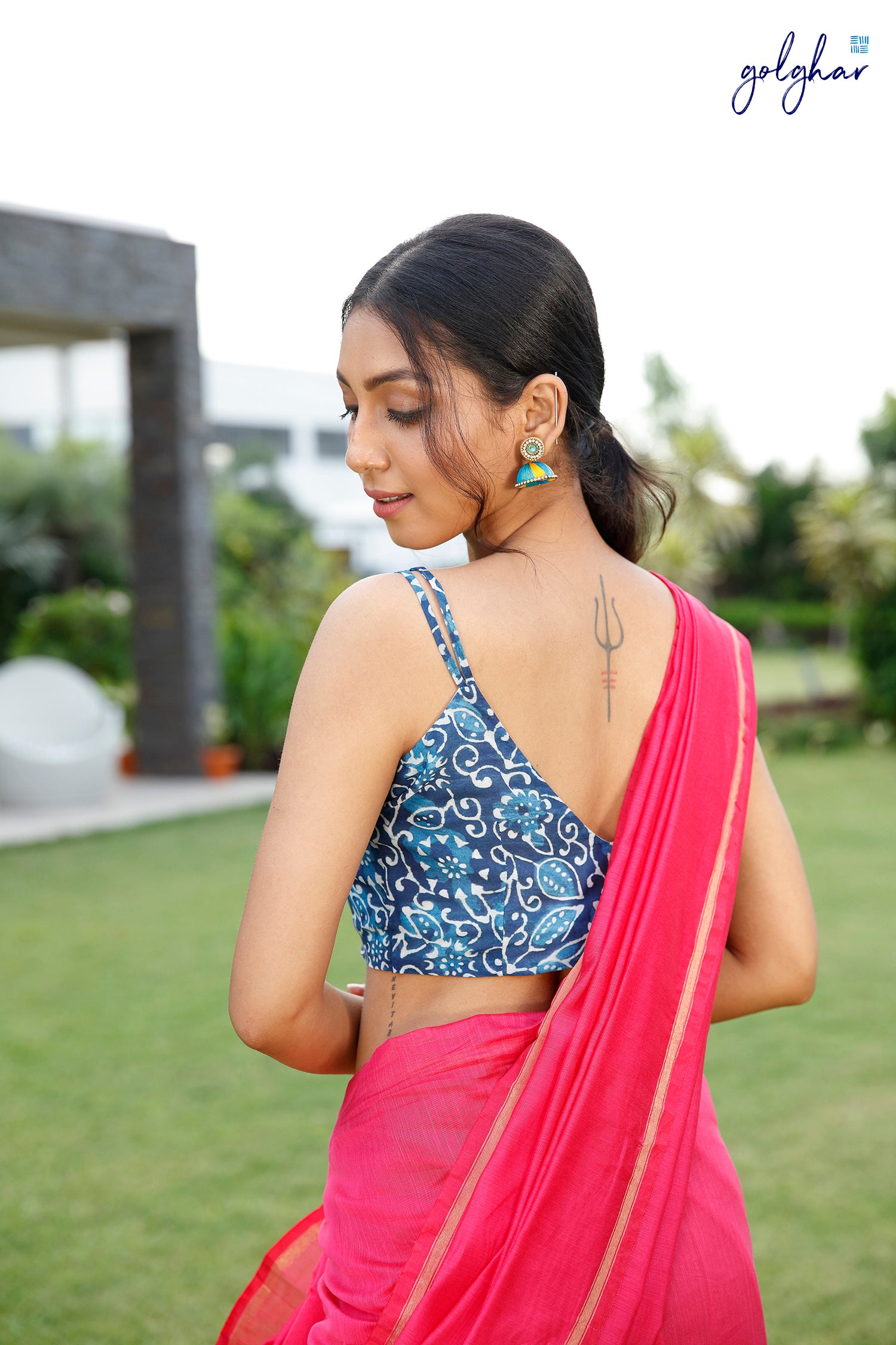 Neel Kantha (Blouse)