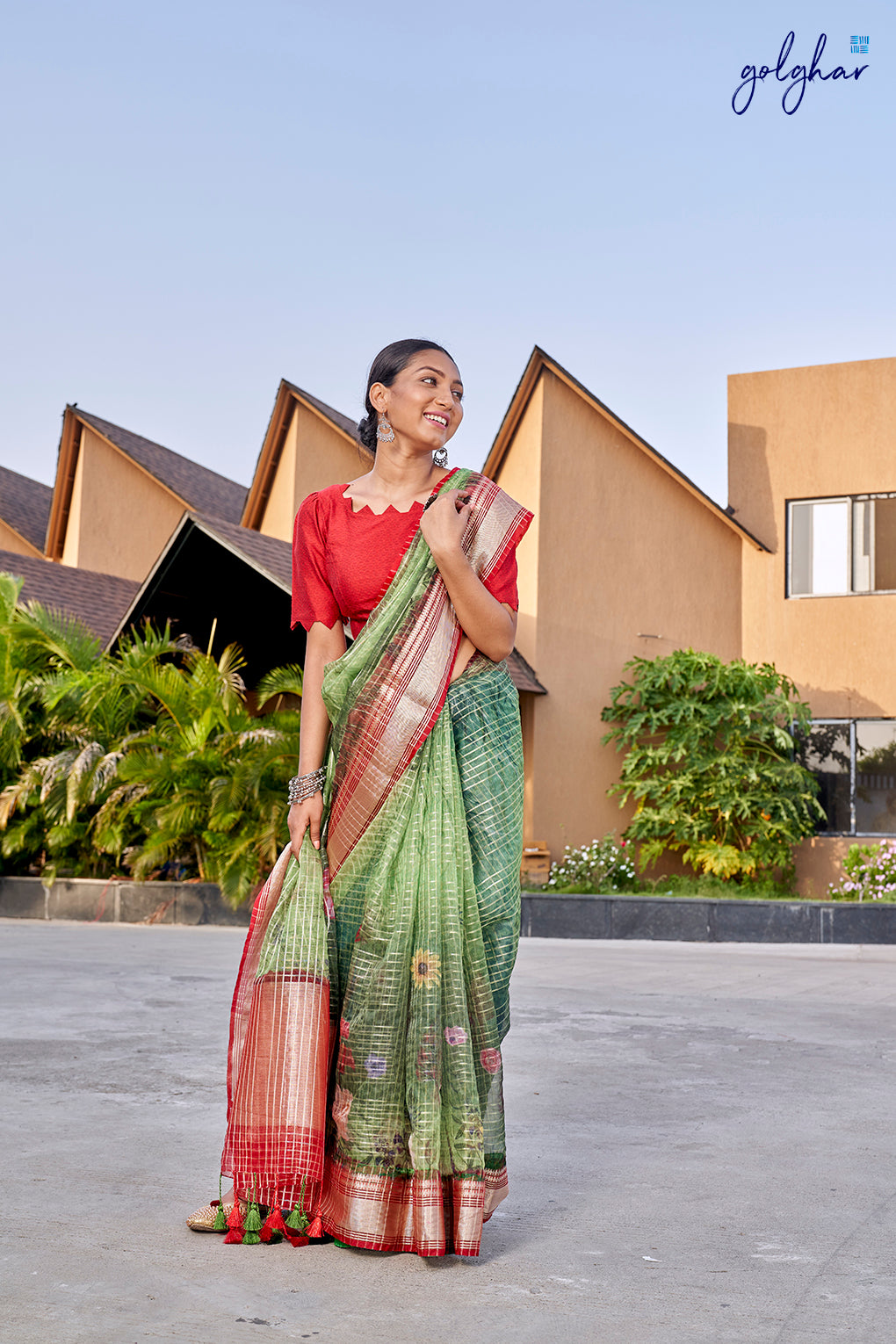 Lush Happy (Saree)