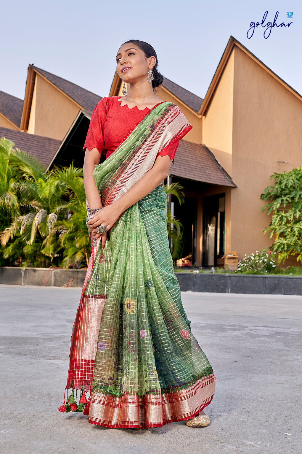Lush Happy (Saree)
