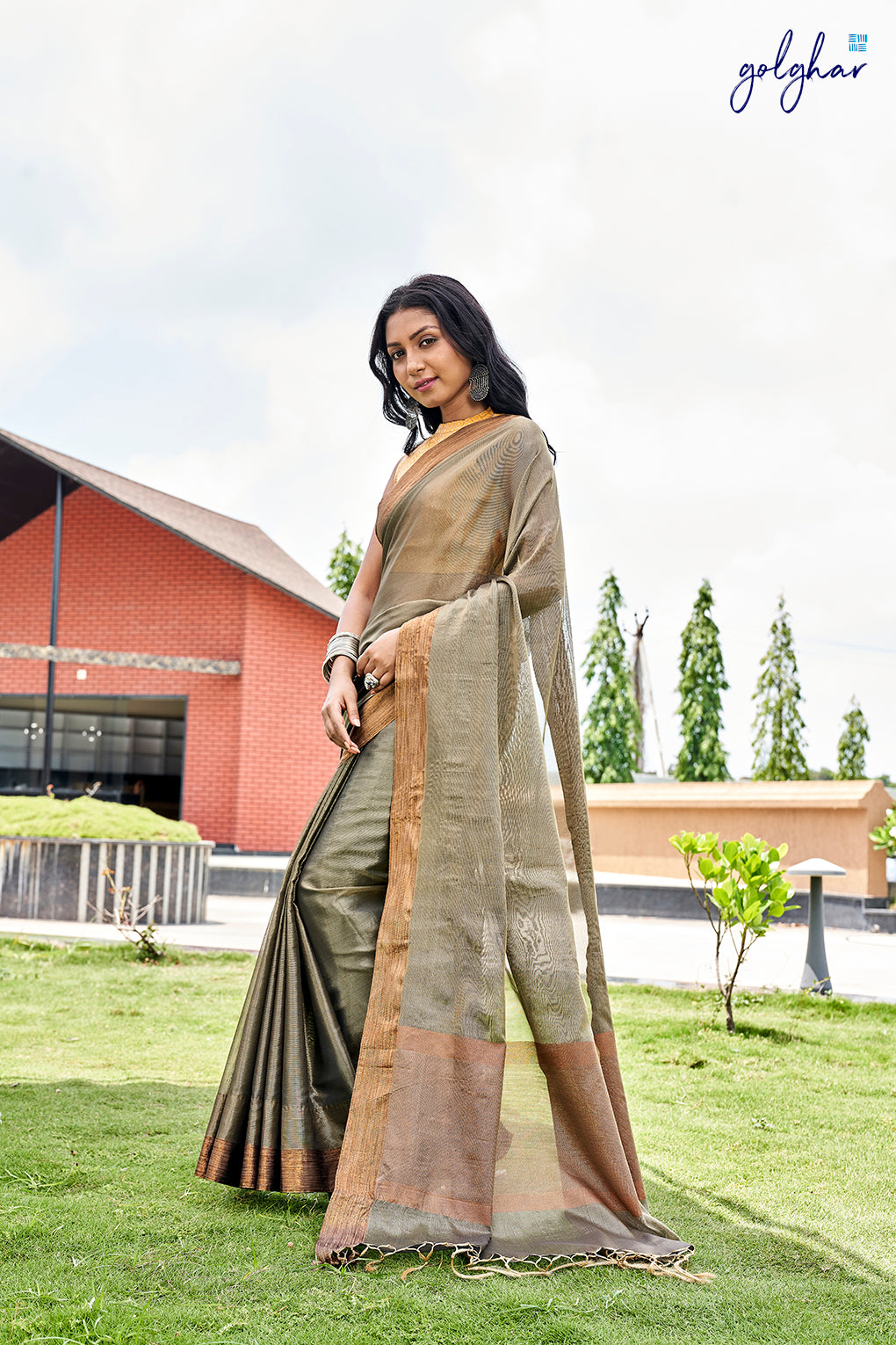 Dreamy Poem (Saree)