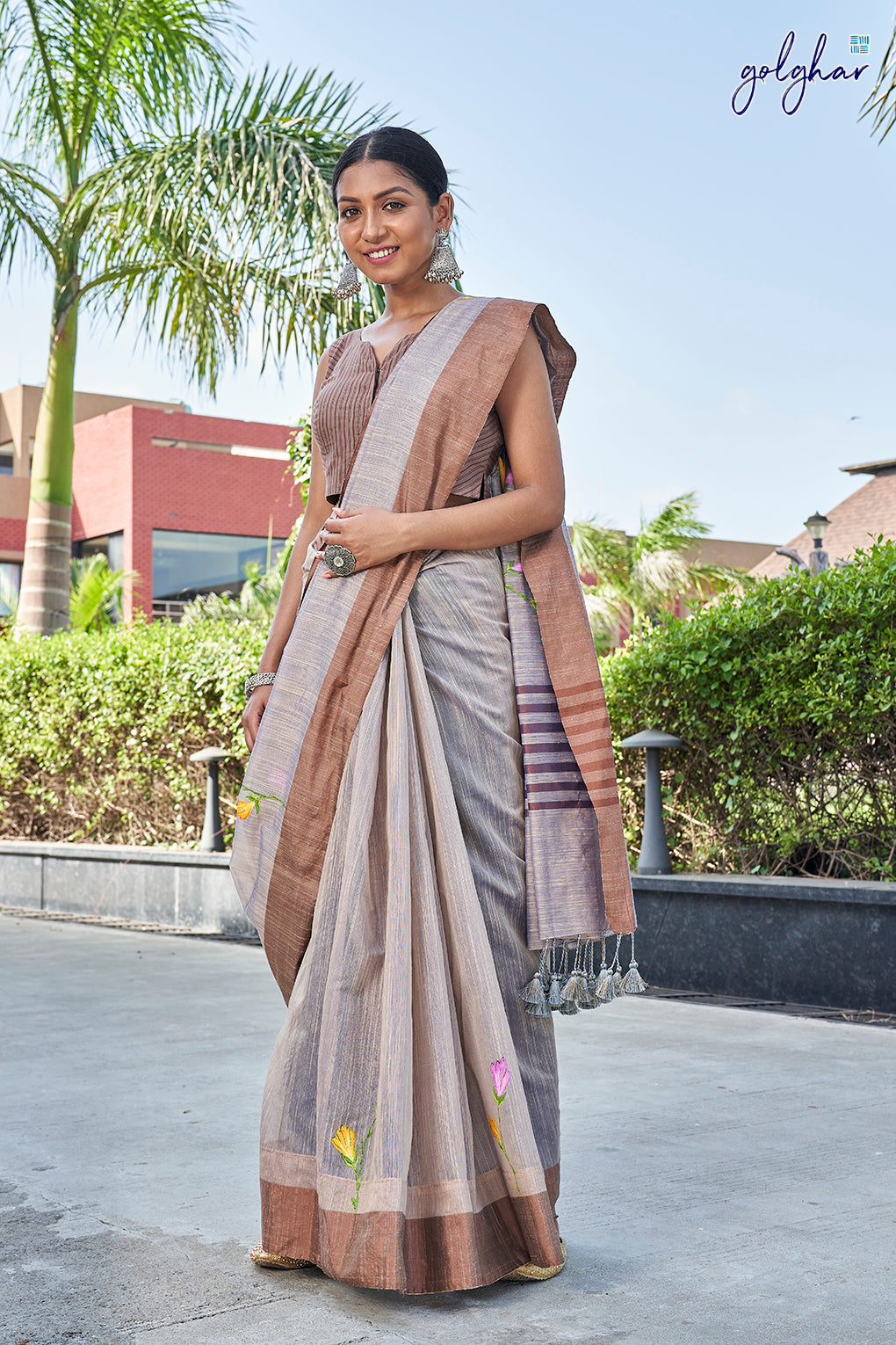 Adoring Grey (Saree)
