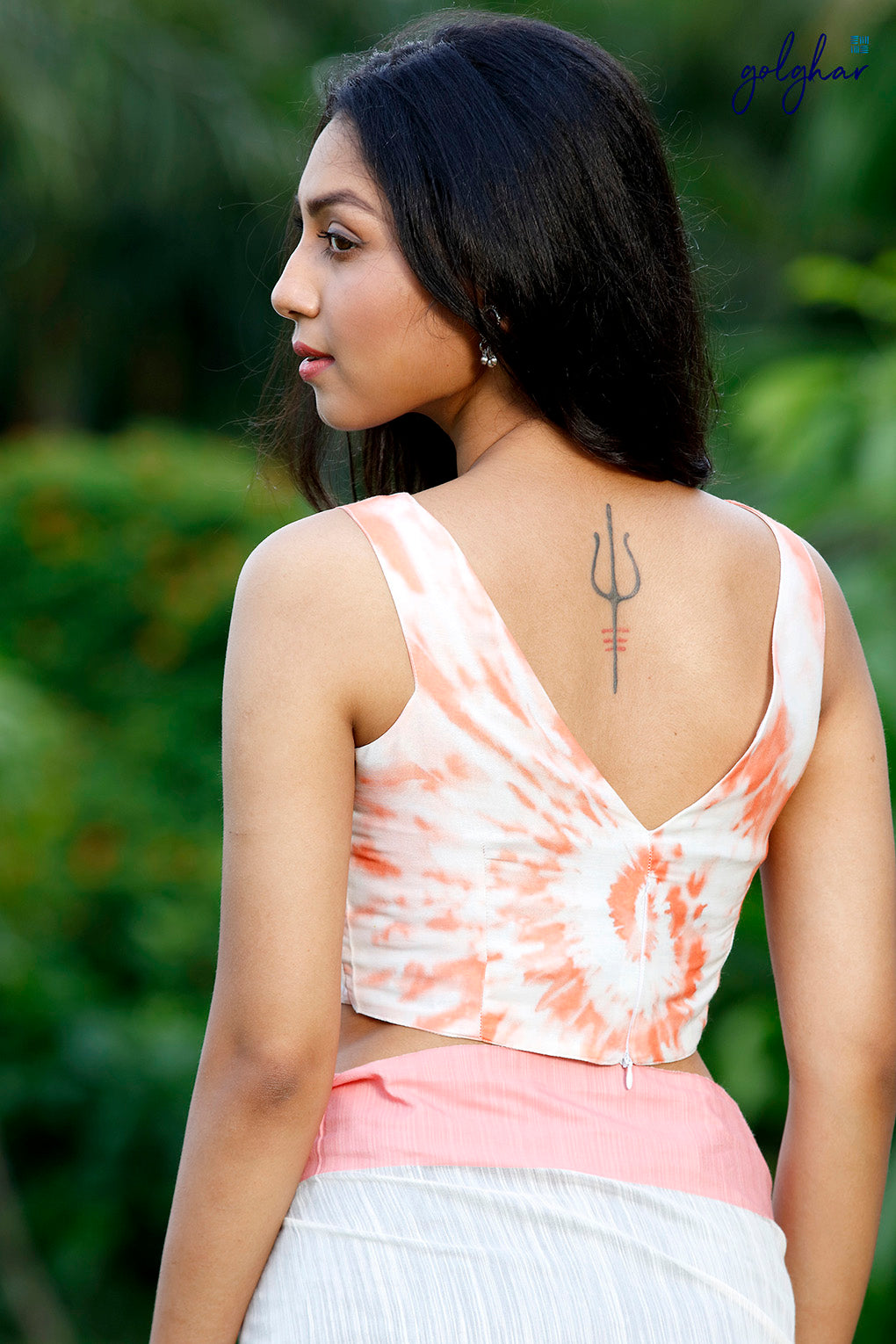 Swirl & V (Blouse)