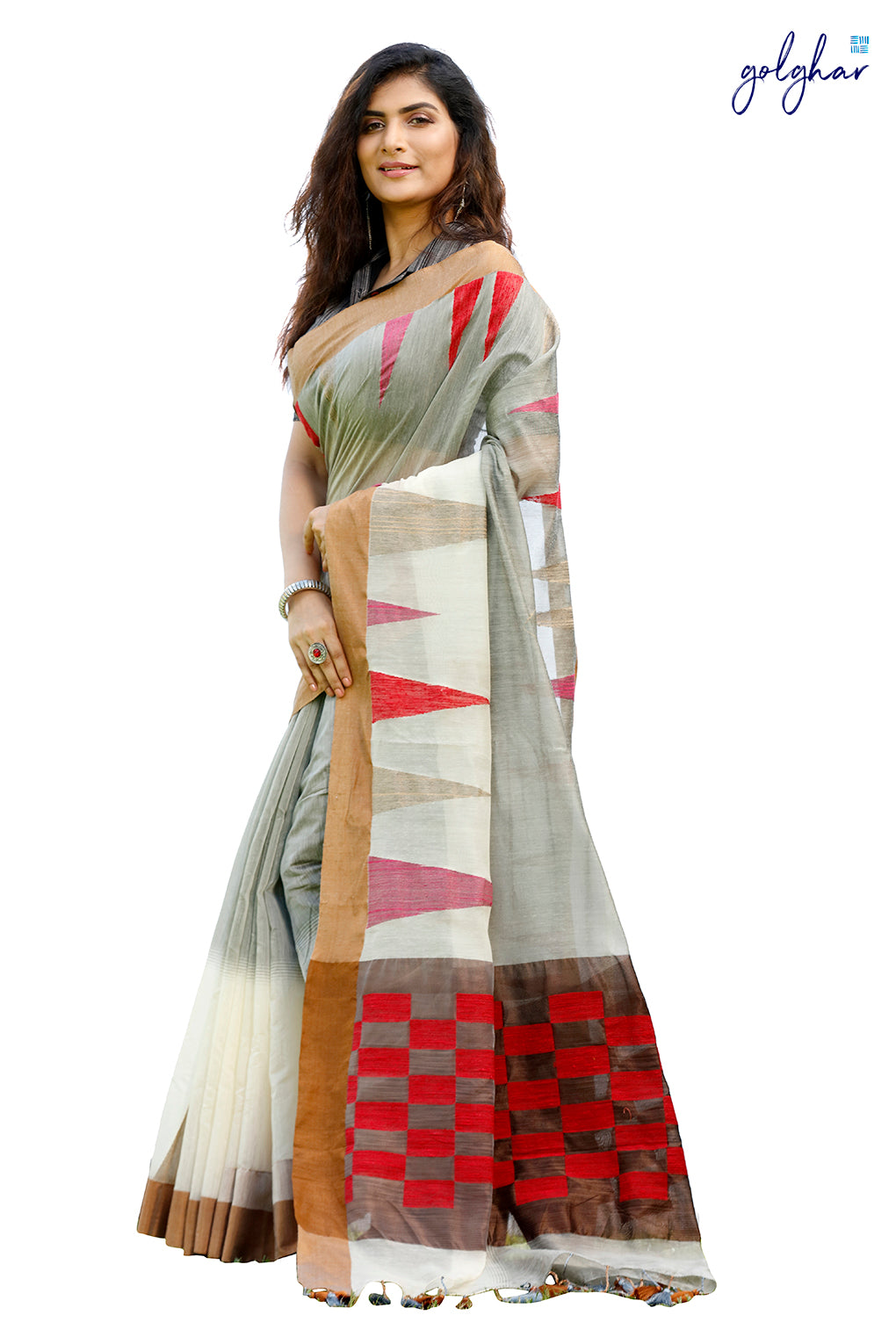 Evocative Buzz (Saree)