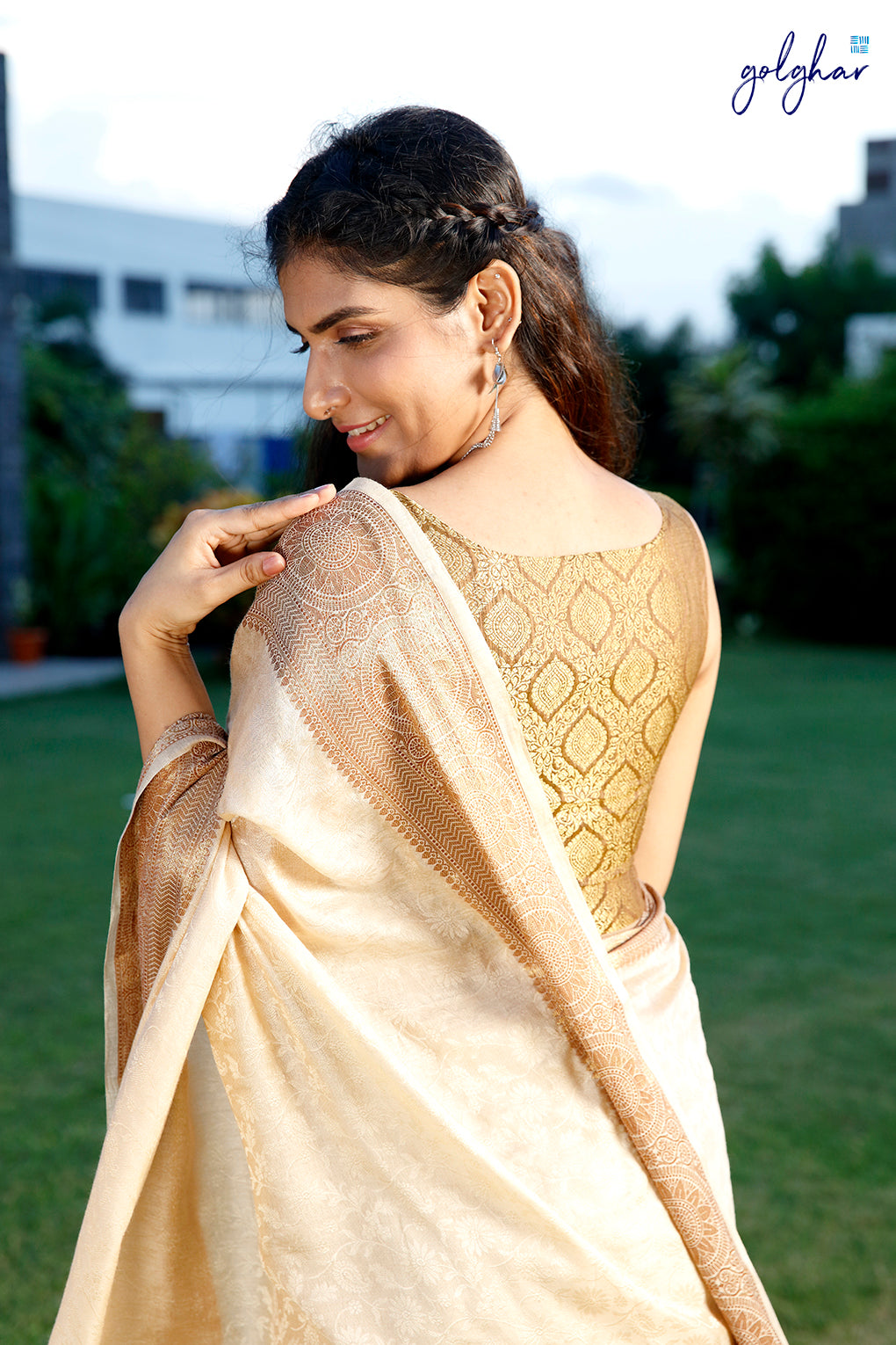 Abha (Saree)