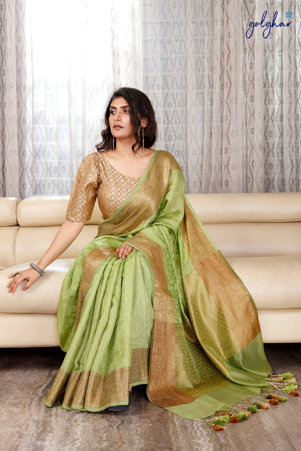 Shraavani (Saree)
