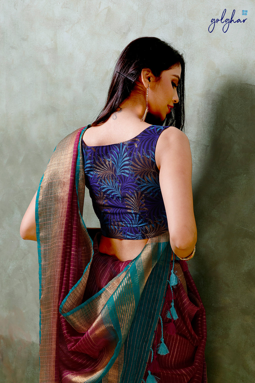 Mauvish Crimson (Saree)