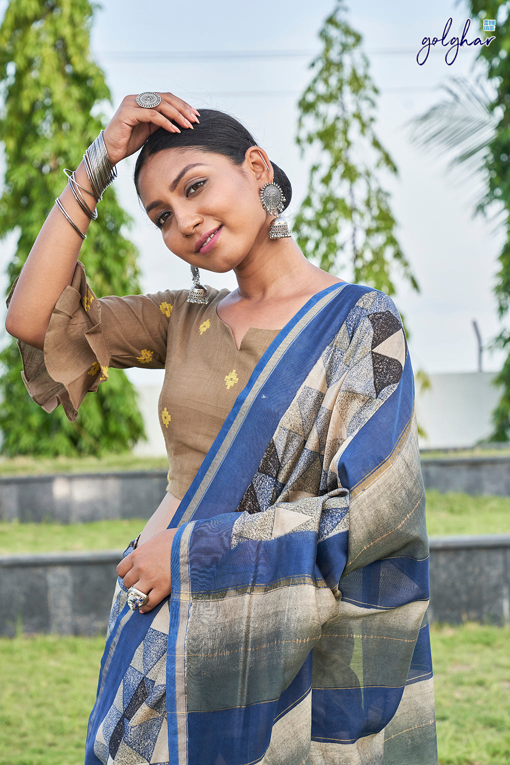 Minute Fusion (Saree)