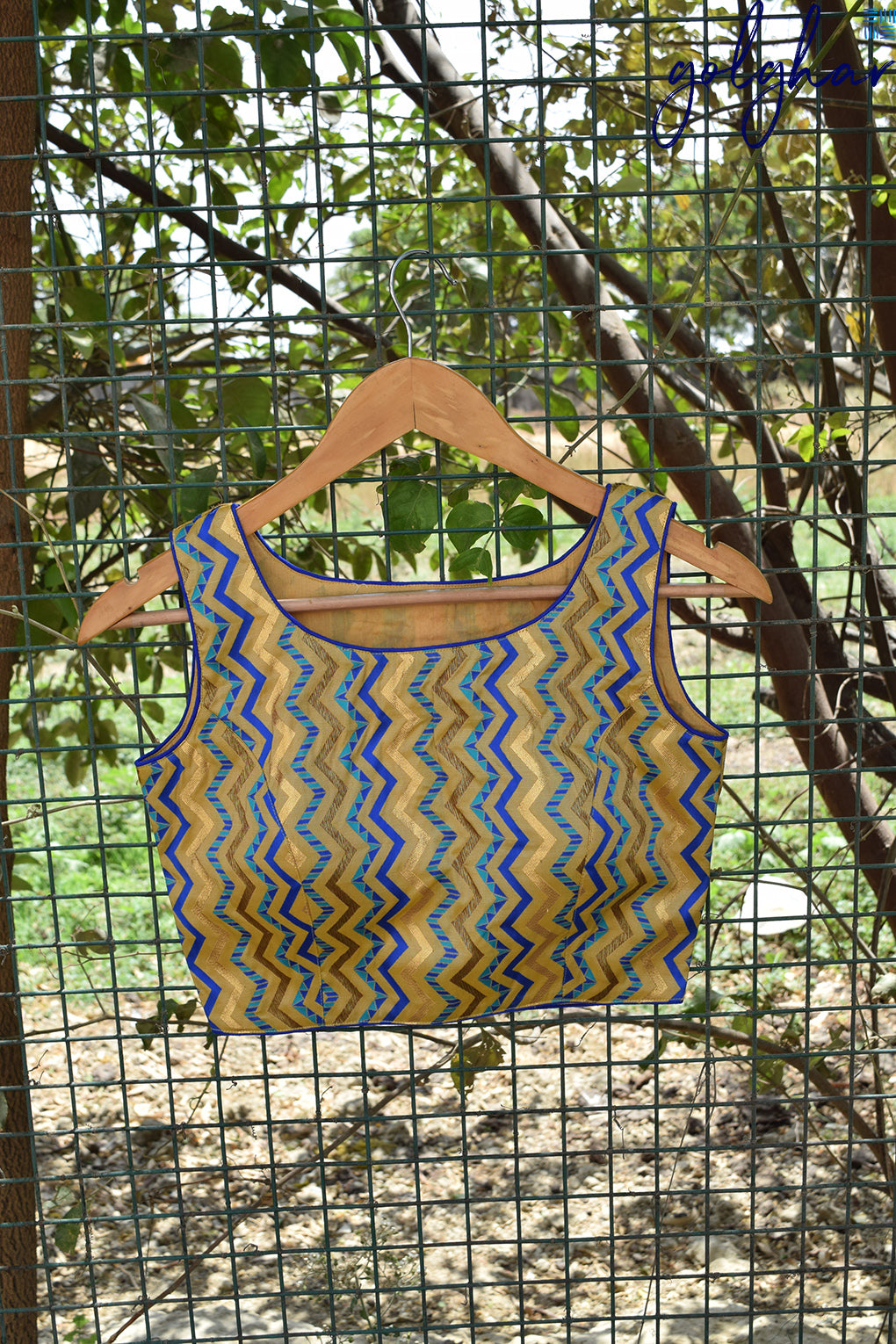 Pick me Up (Blouse)