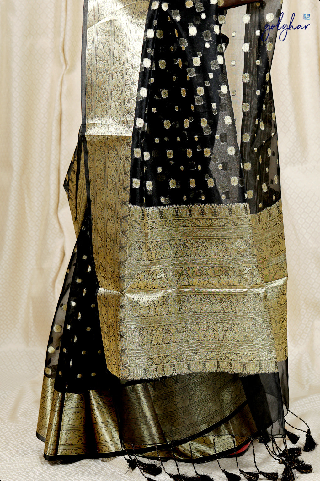 Golden Stars (Saree)